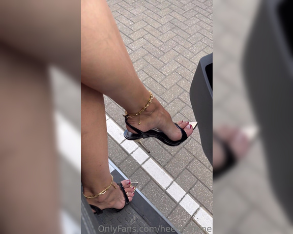 Heels of mine aka heelsofmine - 08-24-2023 OnlyFans Video - Random day from my point of view