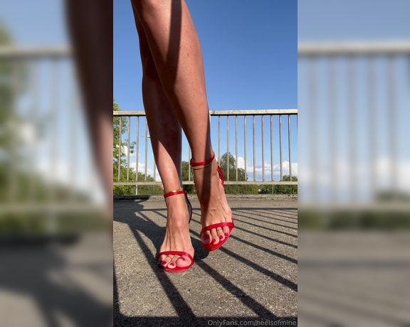 Heels of mine aka heelsofmine - 09-01-2023 OnlyFans Video - Have a wonderful weekend