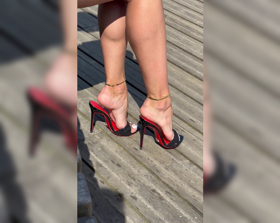 Heels of mine aka heelsofmine - 07-15-2024 OnlyFans Video - How was your weekend Did you miss me