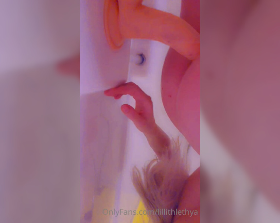 Lillith Lethya aka lillithlethya - 11-06-2020 OnlyFans Video - I cum glitter_2g1a