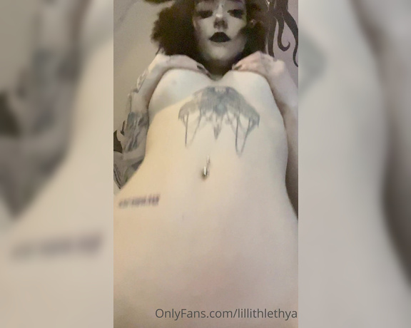 Lillith Lethya aka lillithlethya - 11-29-2021 OnlyFans Video - comfy Sunday cum time