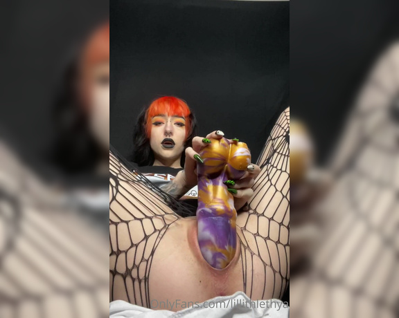 Lillith Lethya aka lillithlethya - 10-14-2022 OnlyFans Video - bumblehooves made me so creamy, lick it up for me