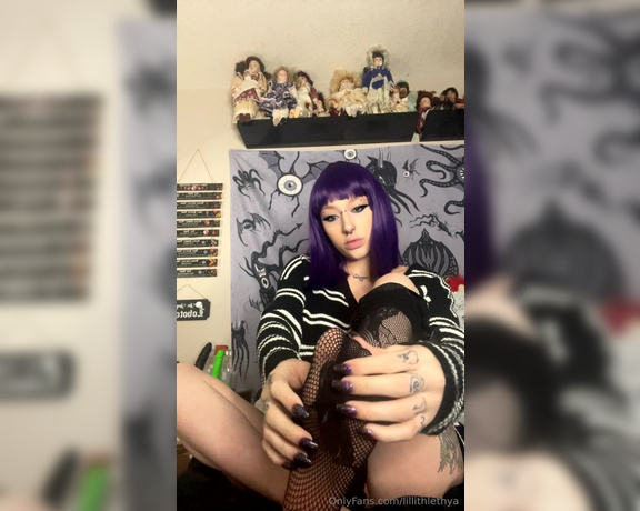 Lillith Lethya aka lillithlethya - 05-04-2024 OnlyFans Video - Foot_focused highly requested