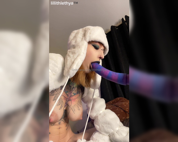 Lillith Lethya aka lillithlethya - 12-19-2024 OnlyFans Video - Practicing deepthroating  howd I doTip me if I did good  praise kink go brrr