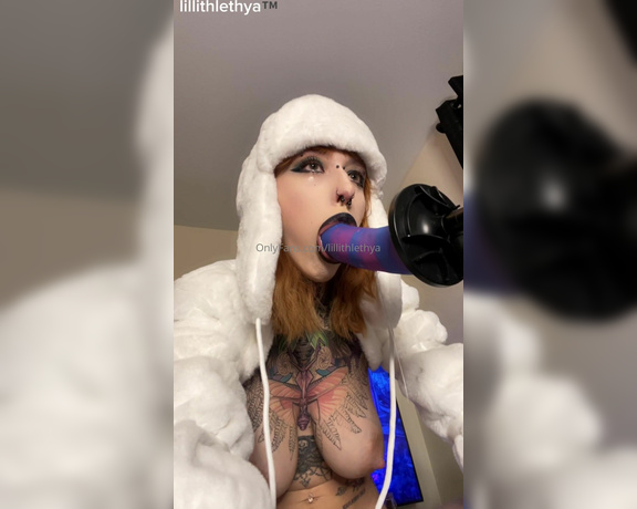 Lillith Lethya aka lillithlethya - 12-19-2024 OnlyFans Video - Practicing deepthroating  howd I doTip me if I did good  praise kink go brrr