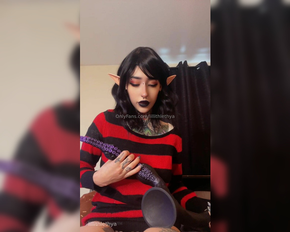 Lillith Lethya aka lillithlethya - 01-12-2025 OnlyFans Video - Marceline unboxing and trying out a new dildo from Oieffur, hes so pretty