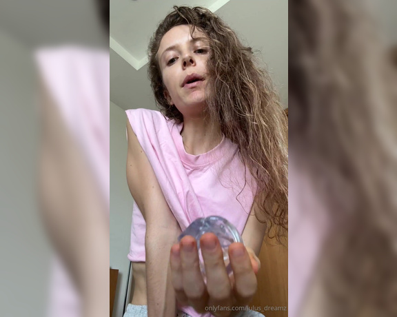 Lulusdreamz aka lulus_dreamz - 08-25-2024 OnlyFans Video - Get to see the whole 3 min video in german for only 4 where I will