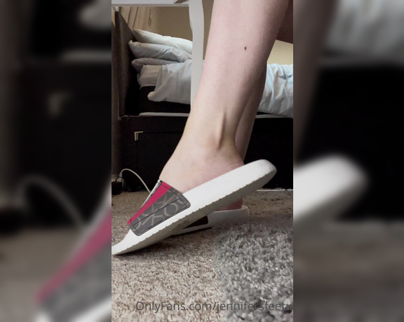 Jennifers feet aka jennifersfeetx - 04-15-2021 OnlyFans Video - POV I caught you stairing at my feet under the table but instead of telling you