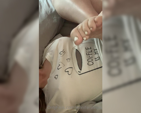 Jennifers feet aka jennifersfeetx - 08-25-2020 OnlyFans Video - me currently