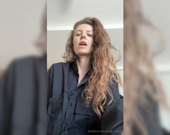 Lulusdreamz aka lulus_dreamz - 07-06-2024 OnlyFans Video - For only 15, you can get to see the whole 9 min dress up, strapon suck,