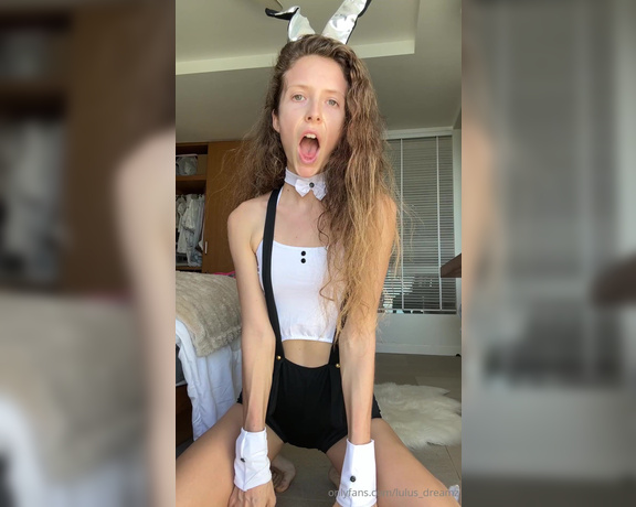 Lulusdreamz aka lulus_dreamz - 08-23-2024 OnlyFans Video - Tip me 5 if you want to see the whole jerk off instruction where I will