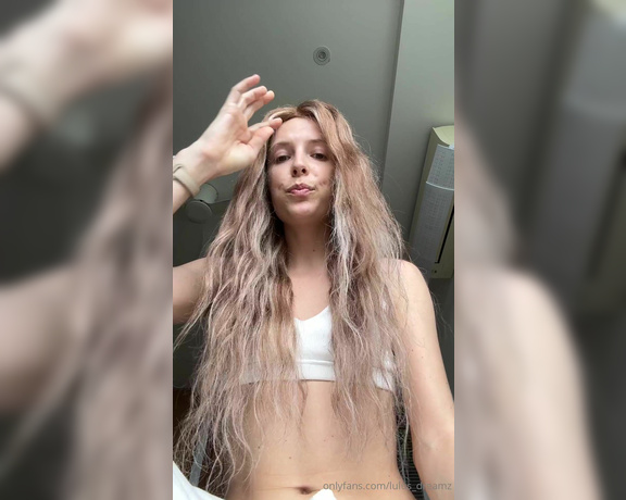 Lulusdreamz aka lulus_dreamz - 12-18-2024 OnlyFans Video - Get to see the whole 3 min jerk off instruction where I first stroke, then suck