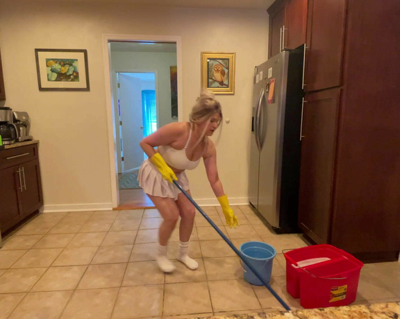 TabithaXXX - NUDE MOPPING FLOORPLAY custom 1080HD