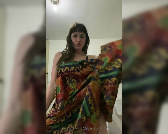 Vivienne L'Amour aka Vlproductionsuk OnlyFans - One of My favourite songs One that I can’t help but dance and sing to before and whilst showering