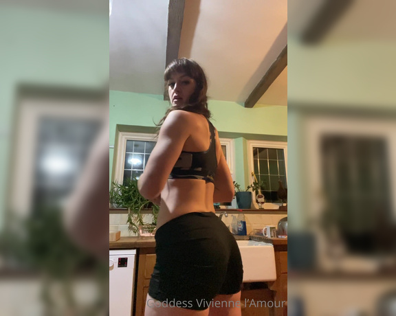 Vivienne L'Amour aka Vlproductionsuk OnlyFans - REAL TALK  Life updates and maybe some cheeky teasing