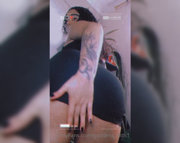 Goddess_lilith1 aka goddess_lilith1 - 04-02-2021 OnlyFans Video - ready for breakfast_gutx