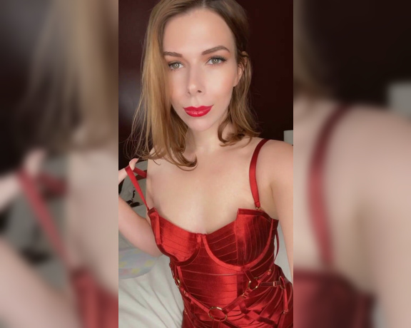 Ibicella aka Ibicella OnlyFans - (Vid) Benz baby, dans sa nouvelle robe Bordelle