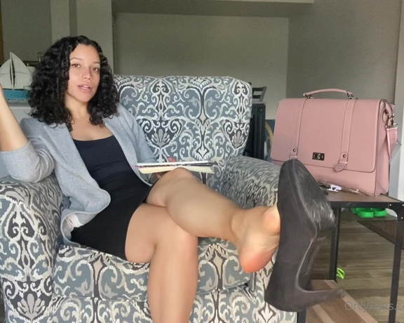 Liv aka Soldmysole OnlyFans - 6 minutes (roleplay + joi + dangling) Your coworker catches you staring at her heels You can’t take