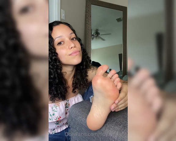 Liv aka Soldmysole OnlyFans - Your gf thinks your foot fetish is weird, but I love when you play with my feet Come see me while