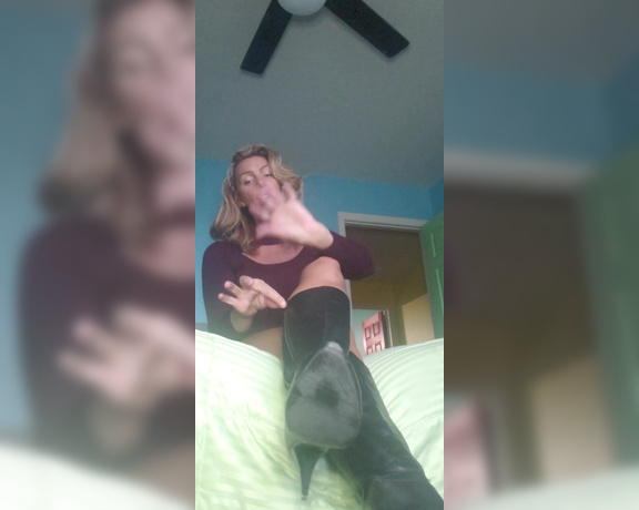 Mikayla Miles aka Themikaylamiles OnlyFans - #boot #sock #sole #joi #cum4myfeet #worship #pov #smellmyfeet #foot #smelling #cumonmysoles