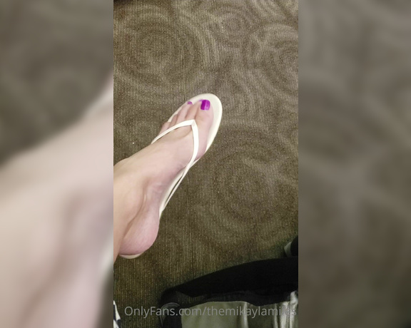 Mikayla Miles aka Themikaylamiles OnlyFans - Sexy soles, toes and flip flops