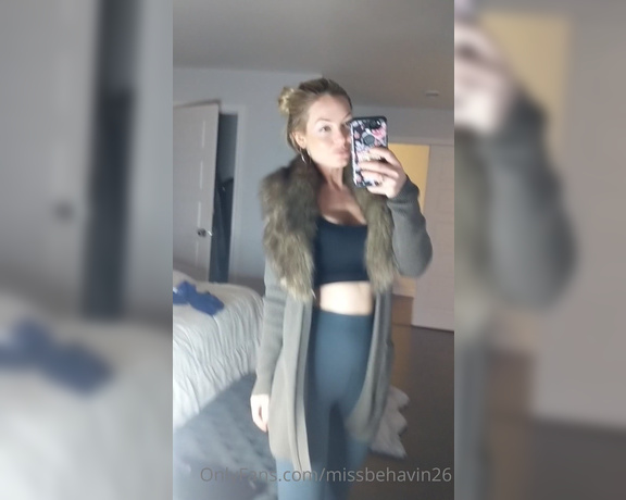 Missbehavin26 aka Missbehavin26 OnlyFans - Just listening to a good songggg would i lie to ya babyyy