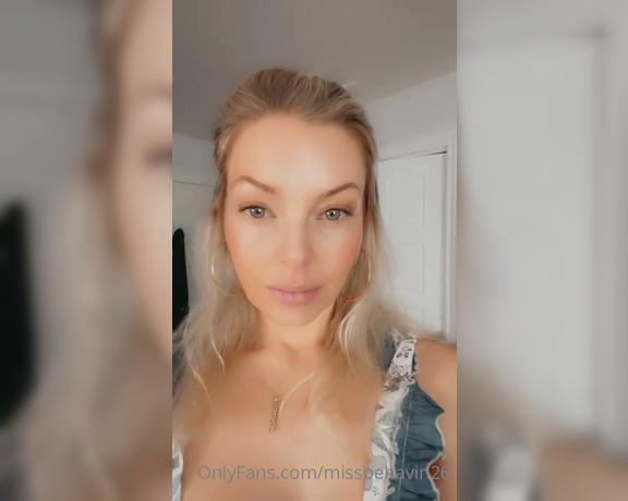 Missbehavin26 aka Missbehavin26 OnlyFans - Bimbo stepmother coming right