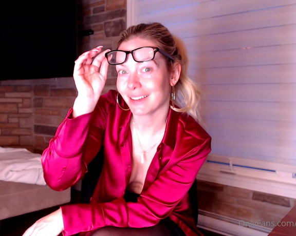 Missbehavin26 aka Missbehavin26 OnlyFans - Weekend update with ur fave teacher lol