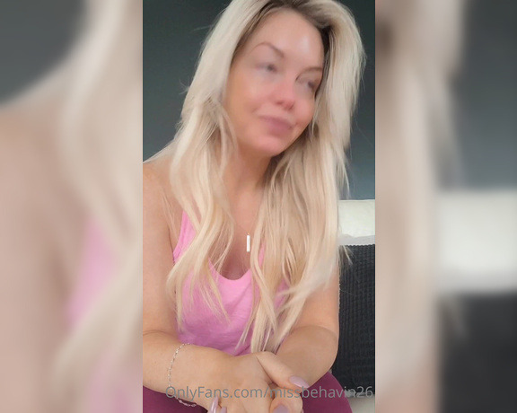 Missbehavin26 aka Missbehavin26 OnlyFans Video 3