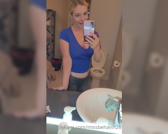 Missbehavin26 aka Missbehavin26 OnlyFans - Sunday night update