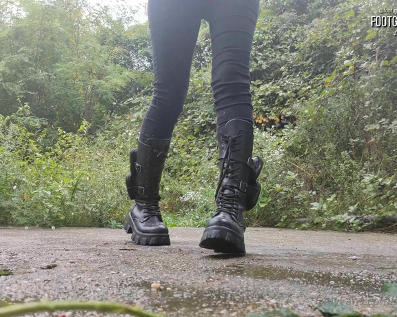 Foot Goddess Mia aka Footgoddessmia OnlyFans - I want my boots clean, is that clear slut!