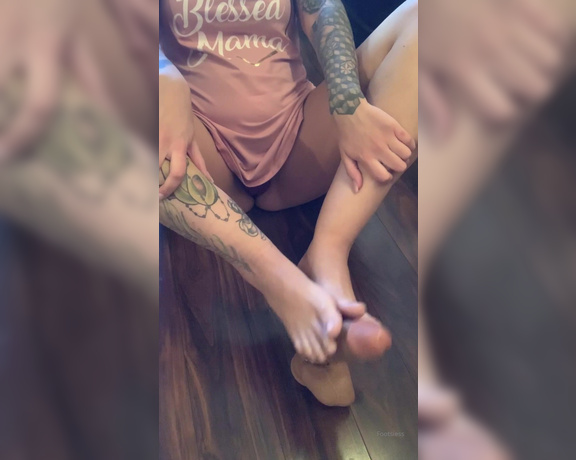 Sweetfeetsy Premium aka Sweetfeetsy OnlyFans Video 72