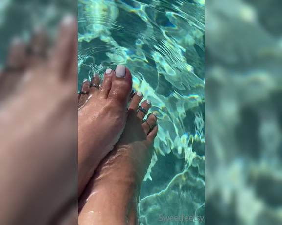 Sweetfeetsy Premium aka Sweetfeetsy OnlyFans - Pool day