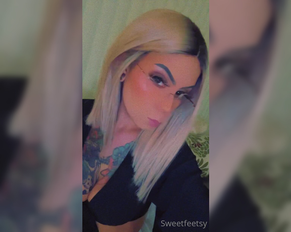 Sweetfeetsy Premium aka Sweetfeetsy OnlyFans - Black & Blonde