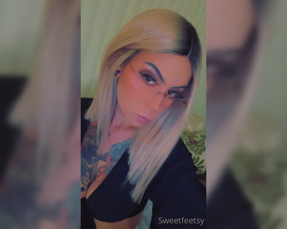 Sweetfeetsy Premium aka Sweetfeetsy OnlyFans - Black & Blonde