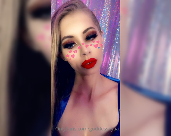 Goddess Kyaa aka Goddesskyaa OnlyFans - Dancing and being adorable in my lingerie tonight cocktease could be my middle name, I’m so damn