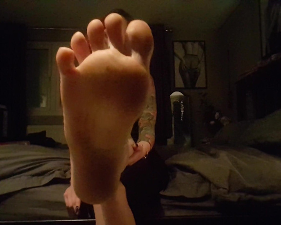 Adreena Angela aka Adreena_angela OnlyFans - Clip for the foot lovers ^ ~