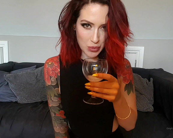 Adreena Angela aka Adreena_angela OnlyFans - You tell me what you like, and I listen Spit fetish clip