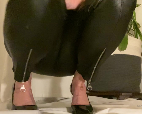 Beneathmytoes aka Beneathmytoes OnlyFans - You’ve waited long enough Take your cock outwhen I tell you