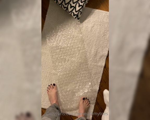 Beneathmytoes aka Beneathmytoes OnlyFans - What’s a girl to do when she finds a Neighbour peeping 1