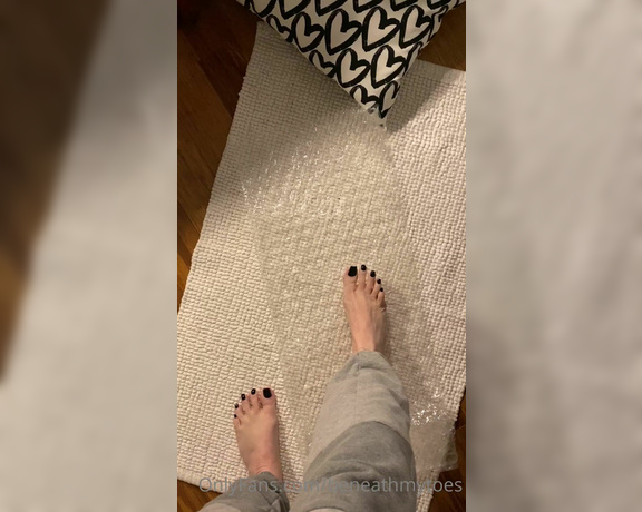 Beneathmytoes aka Beneathmytoes OnlyFans - What’s a girl to do when she finds a Neighbour peeping 1