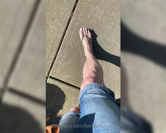 Beneathmytoes aka Beneathmytoes OnlyFans - 2 minute video Quick flip flop walk  that slapping sound is unlike any other shoe