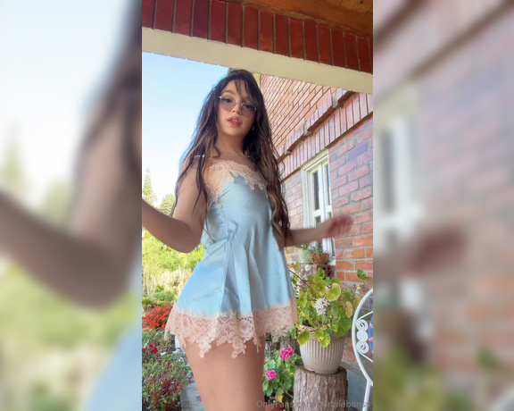 Bonnie C  aka bonniebonss - 02-11-2025 OnlyFans Video - If u could ask me anything, what would it be lets see whos bold