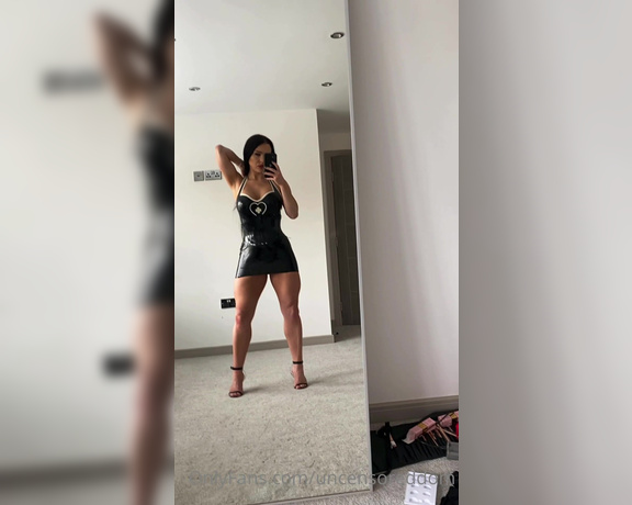 Obey Angelina aka Uncensoreddom OnlyFans - Seen as you all loved the walk vid thought I’d combine some vids so you can admire the physique