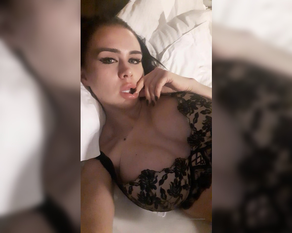 Obey Angelina aka Uncensoreddom OnlyFans - New masturbation video in your inbox