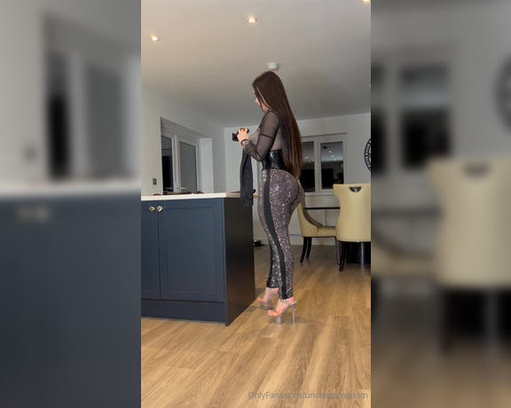 Obey Angelina aka Uncensoreddom OnlyFans - Weak for me in tight outfits