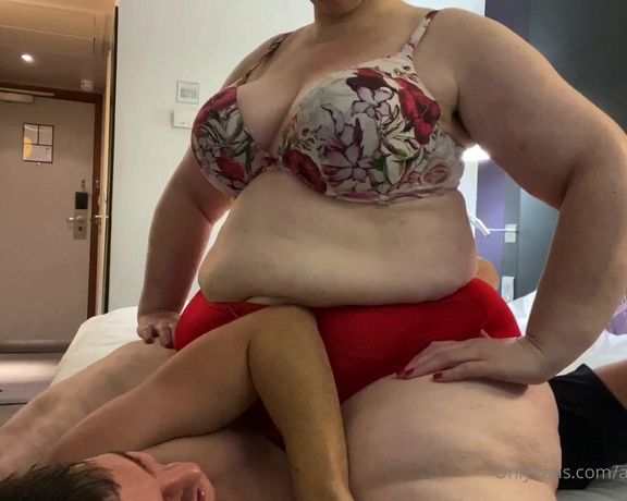 Amazonamanda OnlyFans - Wrestling challenge in Paris pt 1finally loaded Now you can see all the size comparisons, the s