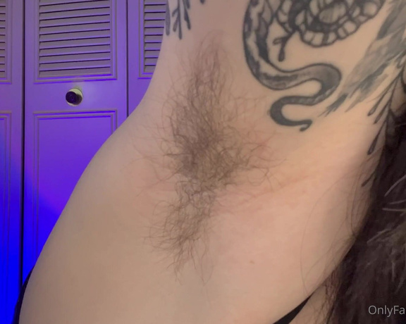 Lexiegrll aka Lexiegrll OnlyFans - This video is for the hairy armpit lovers onlyy I know you love my hairy armpits