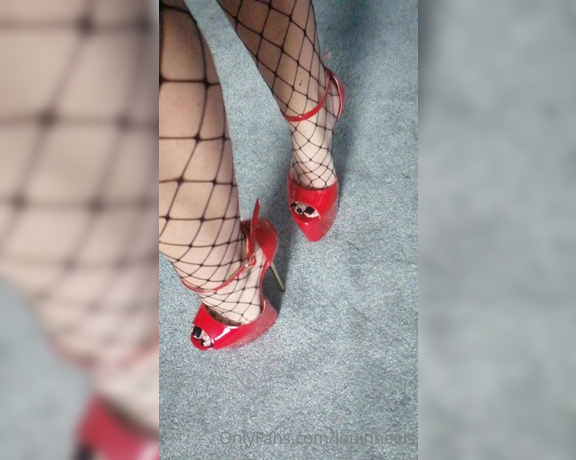 Lou In Heels aka Louinheels OnlyFans - Feel like doing a live stream tonight Anyone got requests for what I should wear on my feet
