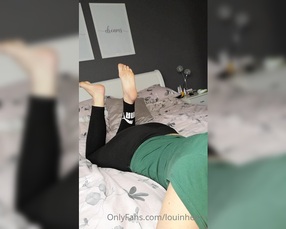 Lou In Heels aka Louinheels OnlyFans - Morning chills